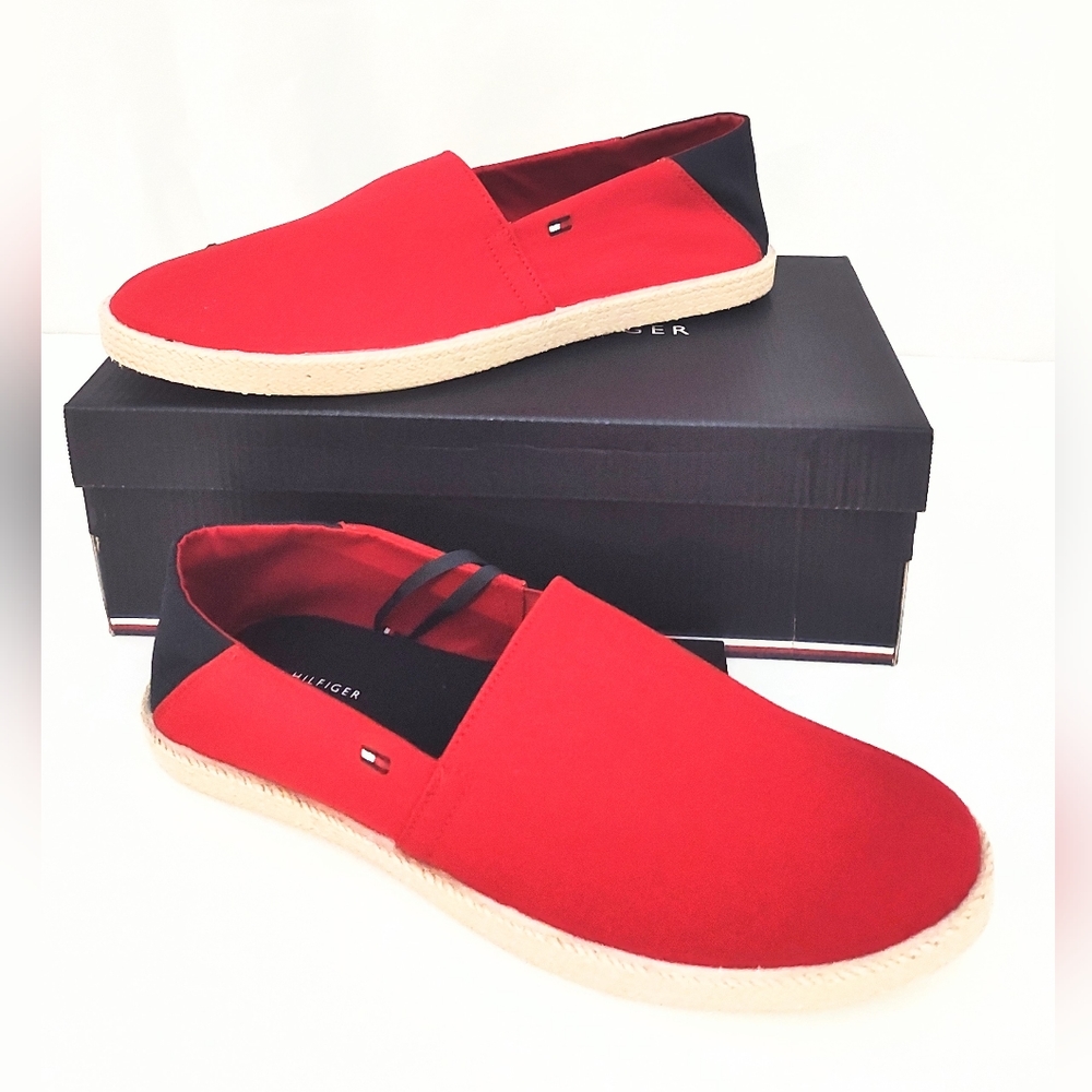 Tommy Hilfiger Men's Low Espadrilles.TOMMY HILFIGERCOLORBLOCK SLIP-ON